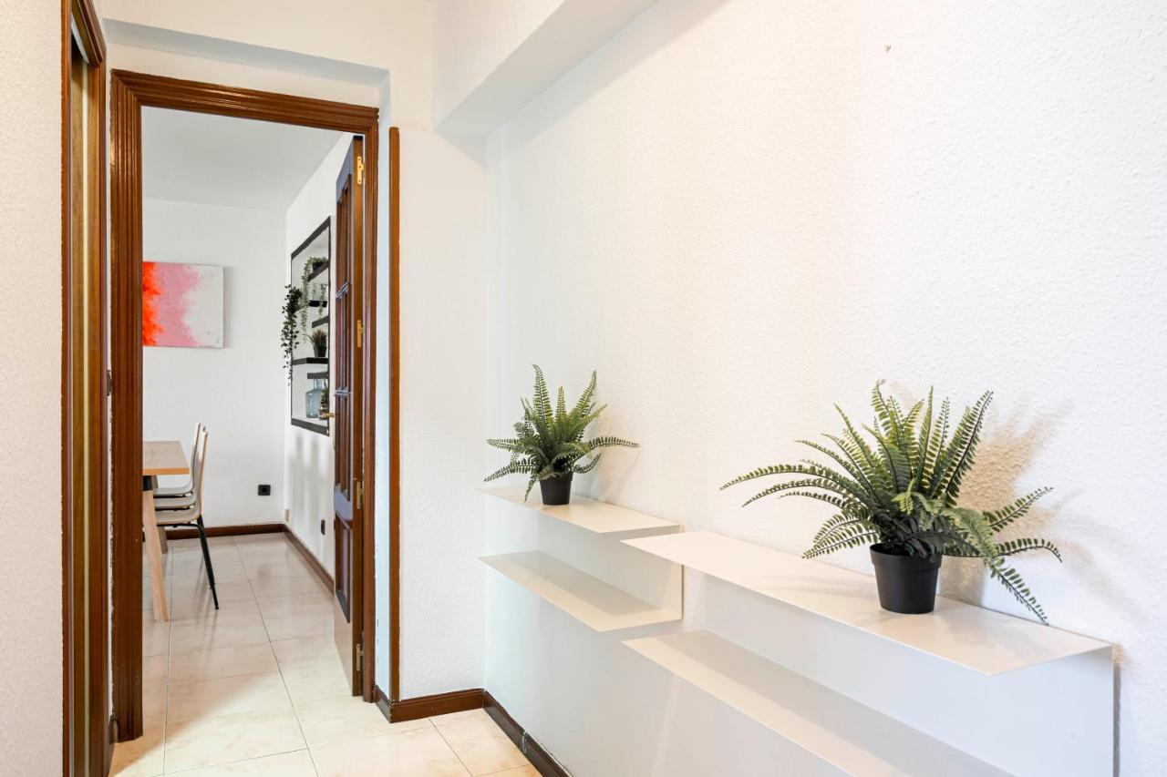 MODERN AND BRIGHT APARTMENT Plaza Elíptica Madrid Exterior foto