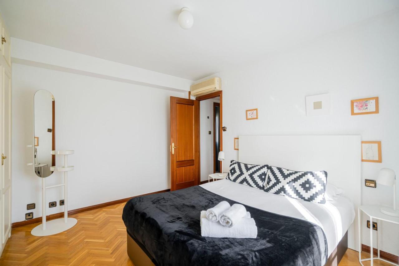 MODERN AND BRIGHT APARTMENT Plaza Elíptica Madrid Exterior foto