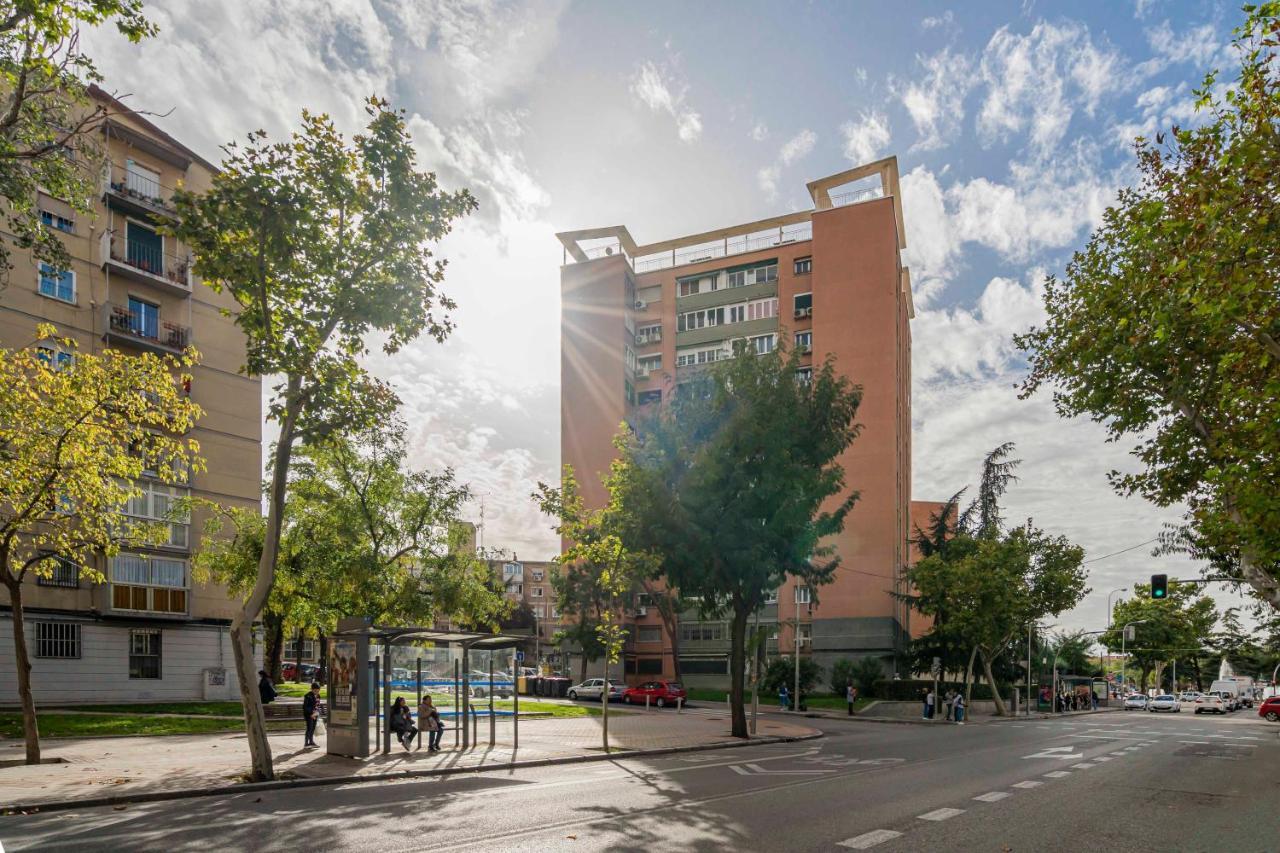 MODERN AND BRIGHT APARTMENT Plaza Elíptica Madrid Exterior foto