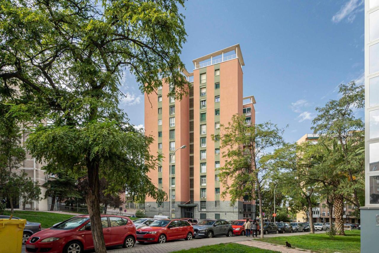 MODERN AND BRIGHT APARTMENT Plaza Elíptica Madrid Exterior foto